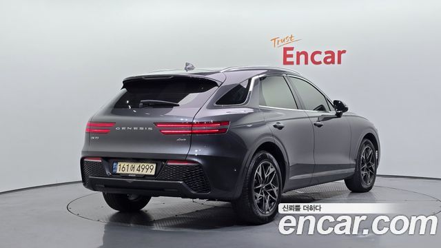 Genesis GV70 из Кореи Encar