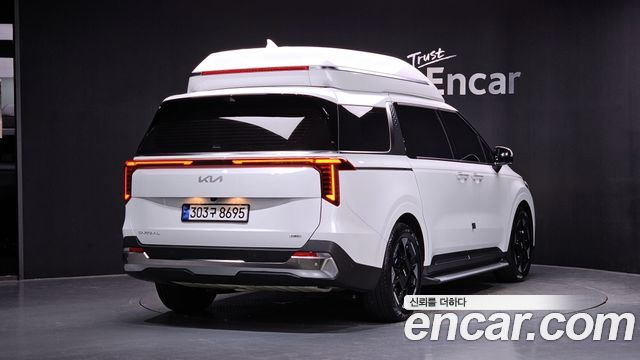 Kia Carnival из Кореи Encar