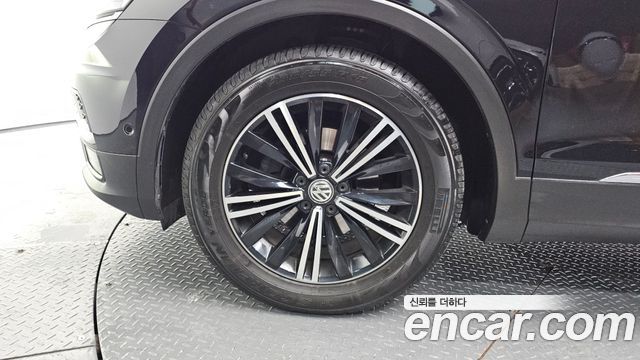 Volkswagen Tiguan 2.0 TDI Prestige — пробег 69 189 км