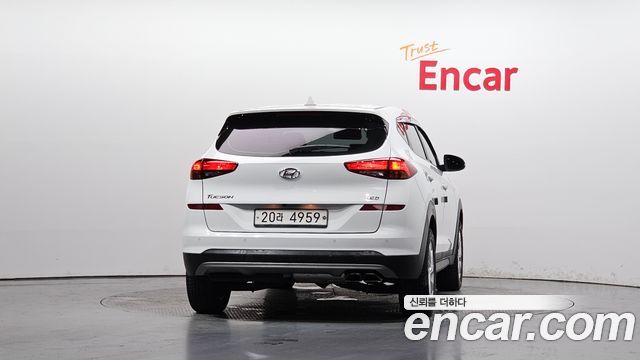 Hyundai Tucson из Кореи Encar