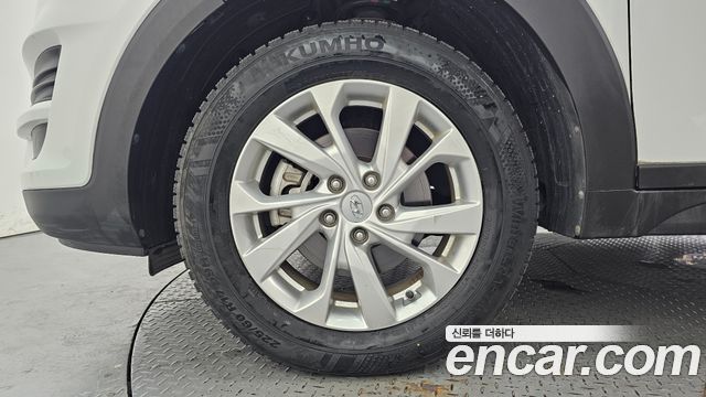 Hyundai Tucson из Кореи Encar