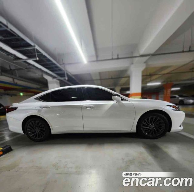 Lexus ES из Кореи Encar