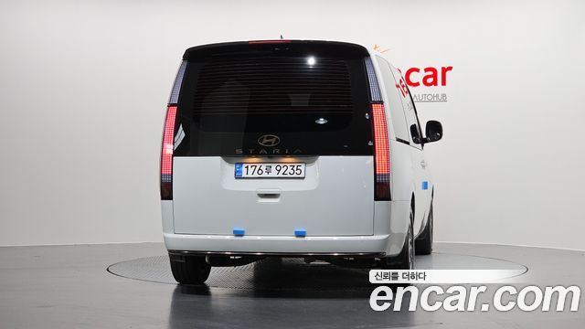 Hyundai Staria HEV 1.6 Lounge 9-Seater Inspiration — пробег 12 938 км