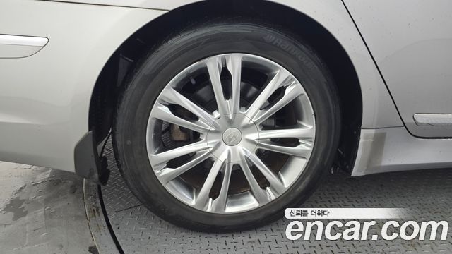 Hyundai Genesis из Кореи Encar