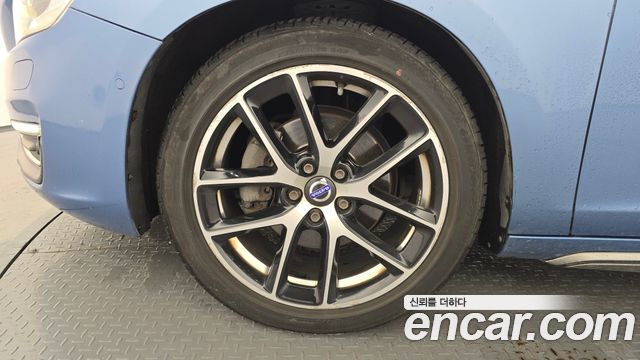 Volvo S60 D4 2nd — пробег 95 203 км