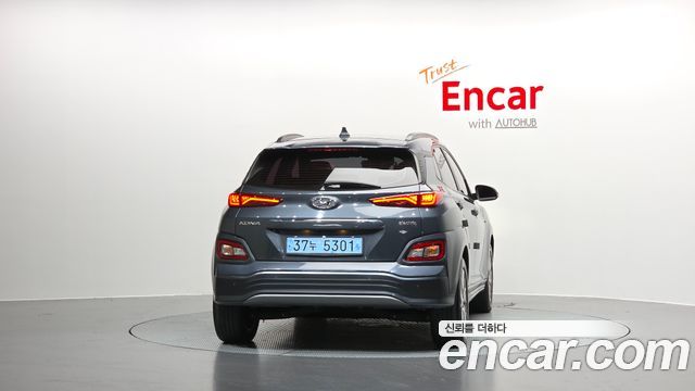 Hyundai Kona Premium — пробег 166 000 км — фото 4 из 5