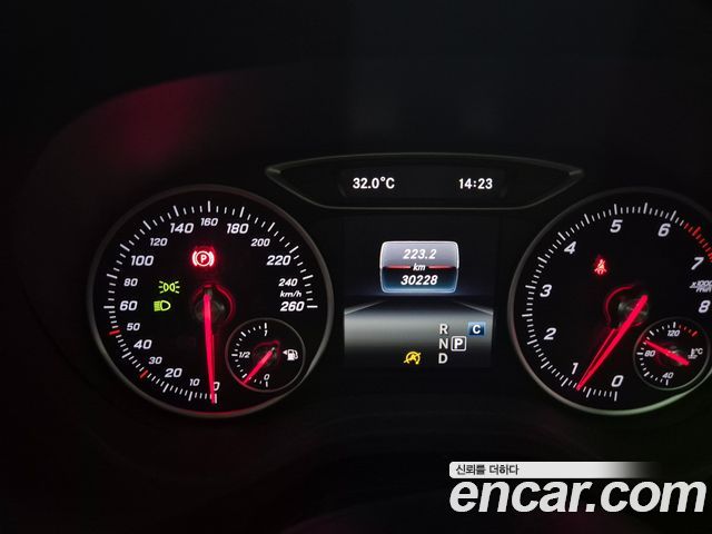 Mercedes-Benz A-Class A200 — пробег 30 228 км