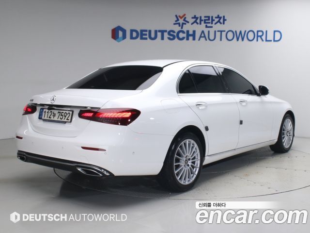 Mercedes-Benz E-Class из Кореи Encar