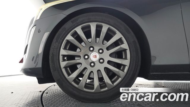 Cadillac CTS 2.0 Premium AWD — пробег 131 562 км