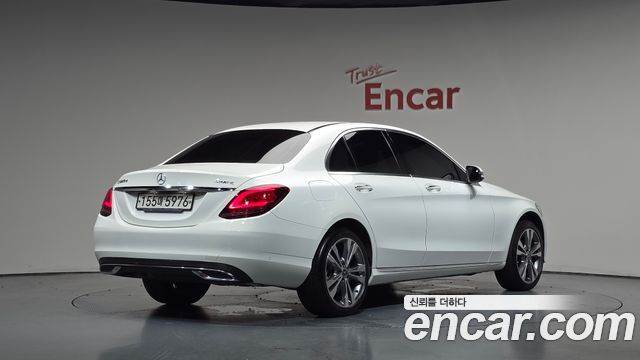 Mercedes-Benz C-Class из Кореи Encar