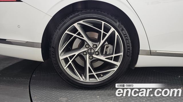 Genesis G90 из Кореи Encar