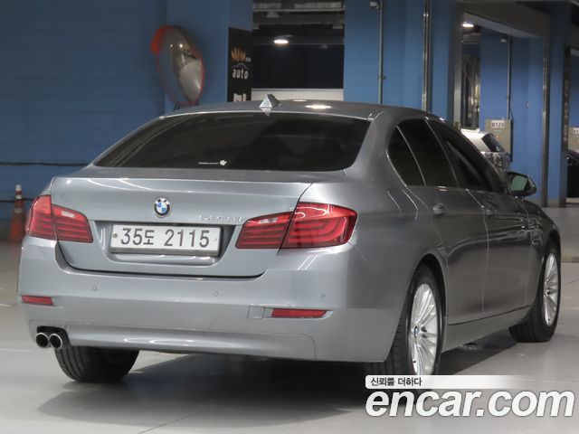 BMW 5-Series 520d 2014 — пробег 260 141 км