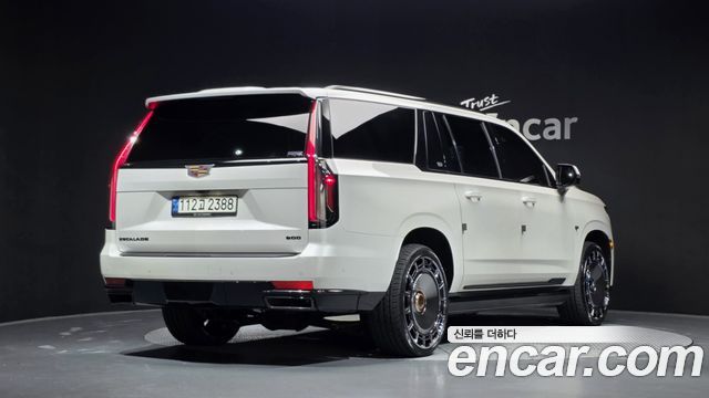 Cadillac Escalade 6.2 ESV ESV Sports Platinum — пробег 52 354 км