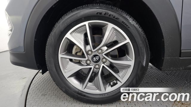 Hyundai Tucson из Кореи Encar