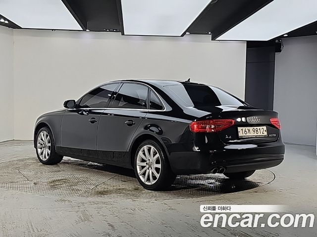 Audi A4 2.0 TDI dynamic B8 2013 — пробег 95 638 км