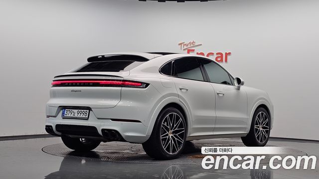 Porsche Cayenne 3.0 Coupe — пробег 15 153 км