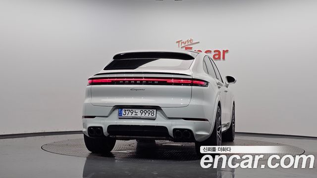 Porsche Cayenne 3.0 Coupe — пробег 15 153 км