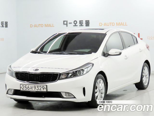 Kia K3 Trendy — пробег 112 574 км — фото 1 из 5