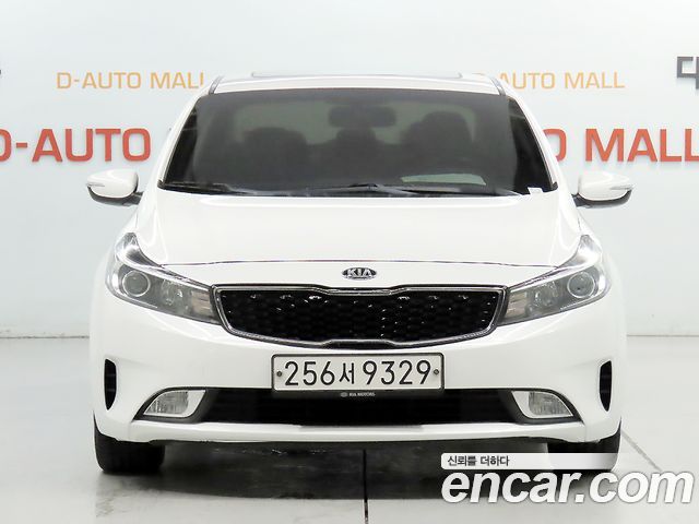 Kia K3 Trendy — пробег 112 574 км — фото 2 из 5