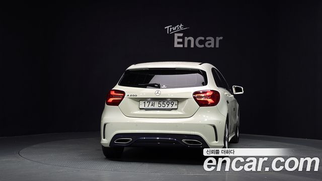 Mercedes-Benz A-Class A200 AMG Line — пробег 104 923 км