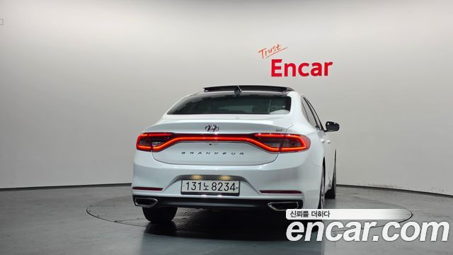 Hyundai Grandeur из Кореи Encar