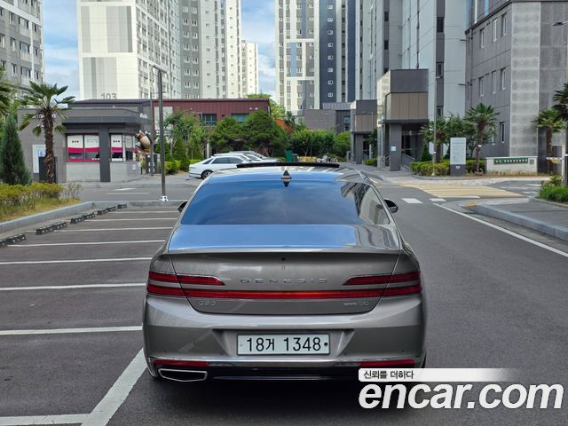 Genesis G90 из Кореи Encar