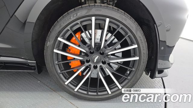 Astonmartin DBX из Кореи Encar