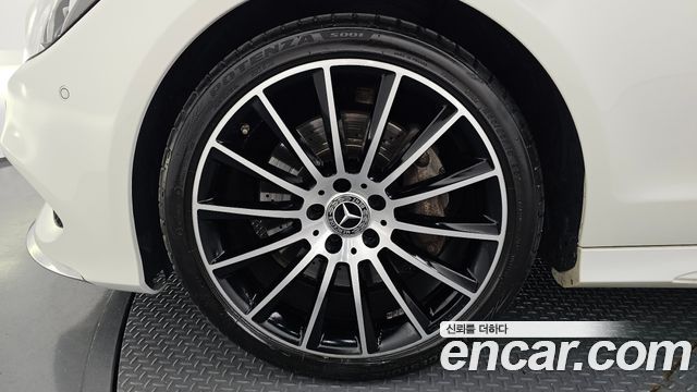 Mercedes-Benz CLS-Class из Кореи Encar