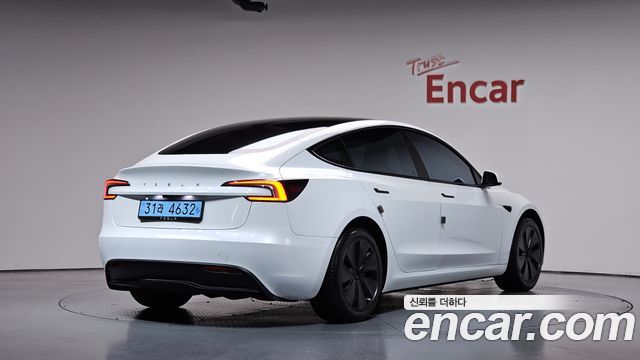 Tesla Model 3 RWD — пробег 12 957 км