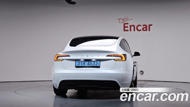Tesla Model 3 RWD — пробег 12 957 км