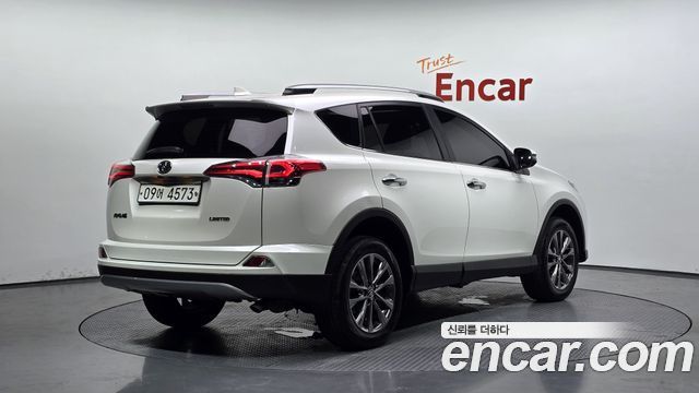 Toyota RAV4 из Кореи Encar