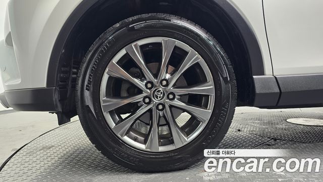 Toyota RAV4 из Кореи Encar