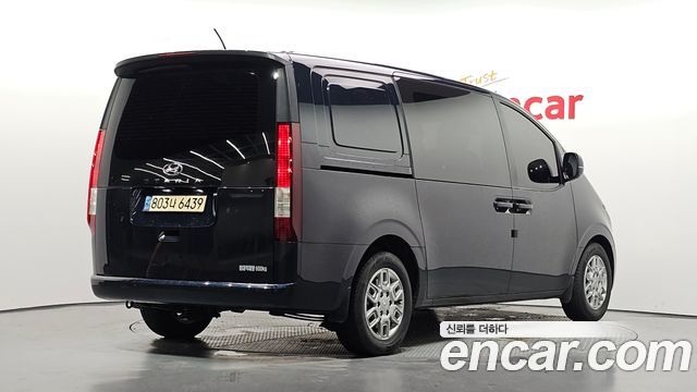 Hyundai Staria Cargo 5-Seater Modern — пробег 117 601 км
