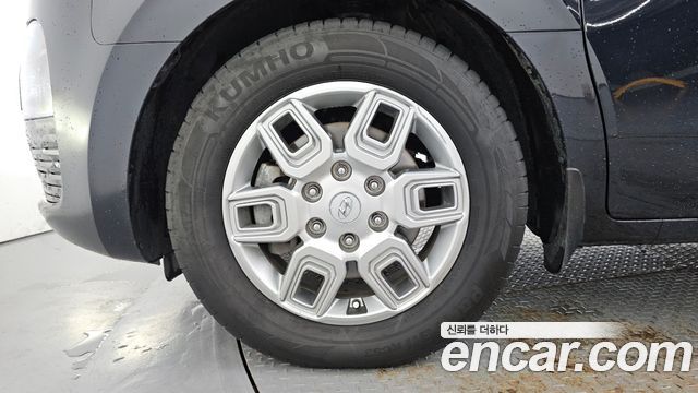 Hyundai Staria Cargo 5-Seater Modern — пробег 117 601 км