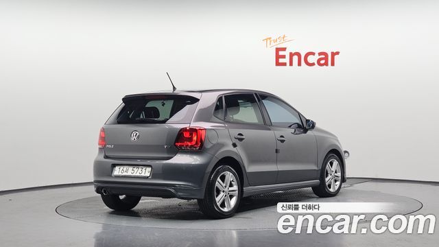 Volkswagen Polo из Кореи Encar