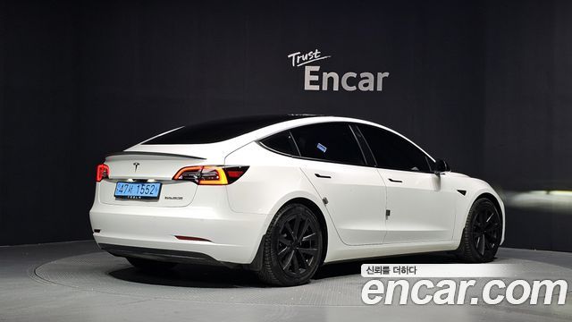 Tesla Model 3 Long Range AWD — пробег 64 605 км