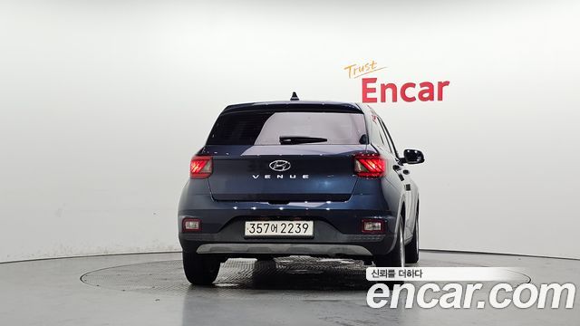 Hyundai Venue из Кореи Encar