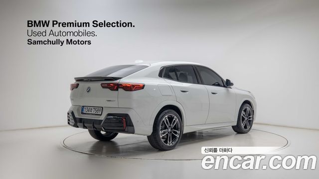 BMW X2 (F39) xDrive 20i M Sport — пробег 4 038 км — фото 4 из 5