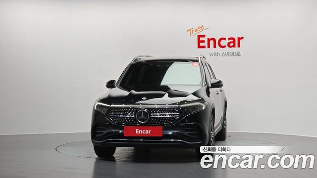 Mercedes-Benz EQB EQB300 4MATIC AMG Line — пробег 53 722 км