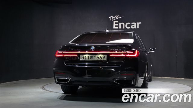 BMW 7-Series из Кореи Encar