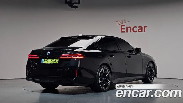 BMW i5 из Кореи Encar