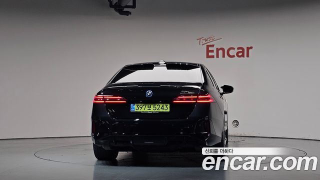 BMW i5 из Кореи Encar