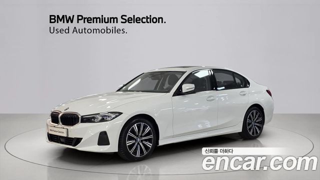 BMW 3-Series 320i — пробег 7 120 км — фото 1 из 5