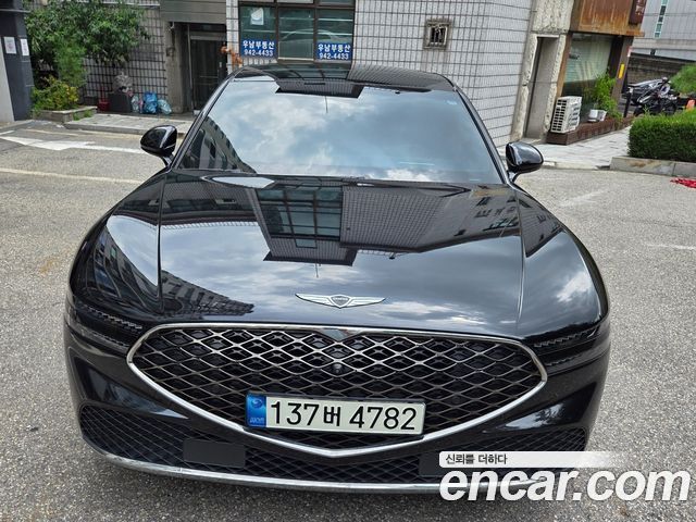 Genesis G90 Gasoline 3.5 Turbo AWD — пробег 69 800 км — фото 1 из 5