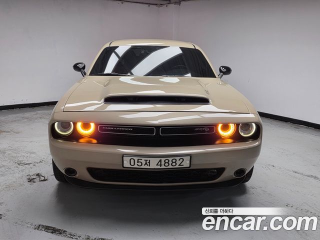 Dodge Challenger из Кореи Encar