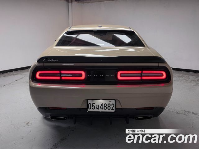 Dodge Challenger из Кореи Encar