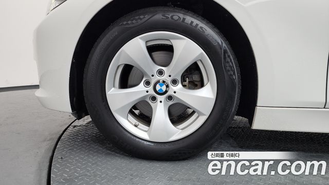 BMW 3-Series из Кореи Encar