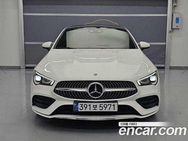 Mercedes-Benz C-Class C300 4MATIC Avantgarde 2024 — пробег 39 863 км