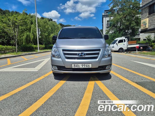 Hyundai Starex 5-Seater VAN Modern 2015 — пробег 230 923 км