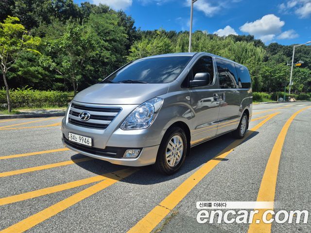Hyundai Starex 5-Seater VAN Modern 2015 — пробег 230 923 км